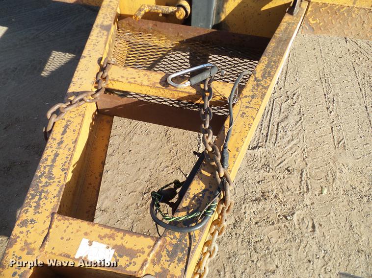 image for item DB4240 2007 Econoline SP1625TE tilt deck equipment trailer