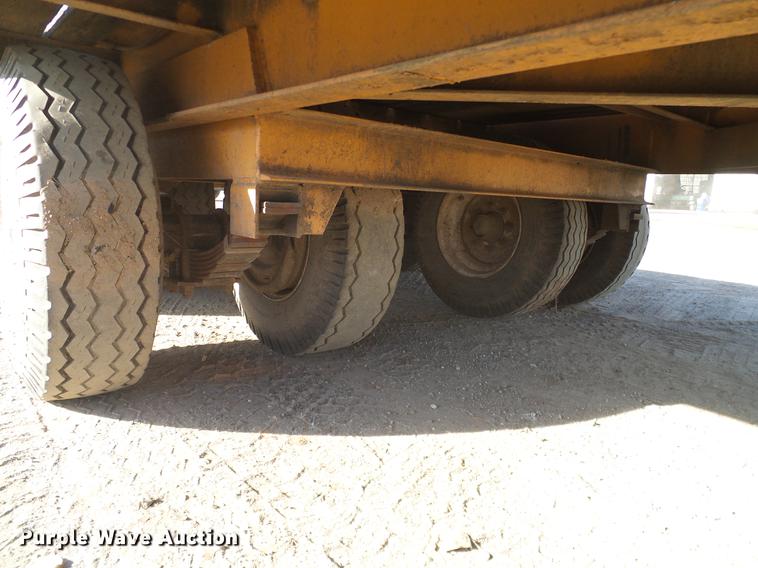 image for item DB4240 2007 Econoline SP1625TE tilt deck equipment trailer