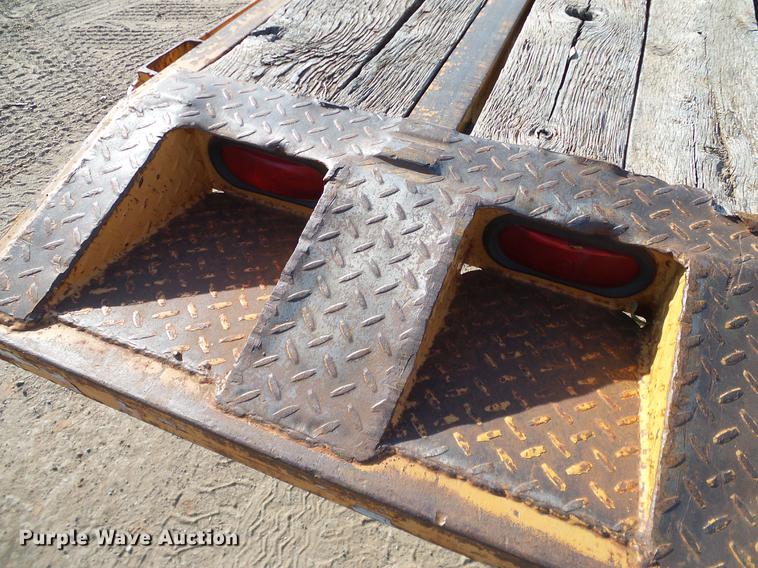 image for item DB4240 2007 Econoline SP1625TE tilt deck equipment trailer