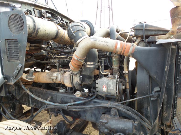 image for item DB4241 1999 Kenworth T800 dump truck