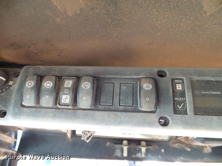 image for item DB4243 2006 John Deere CT332 skid steer