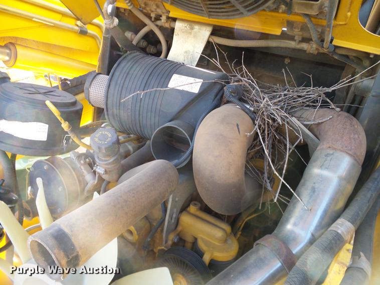 image for item DB4243 2006 John Deere CT332 skid steer