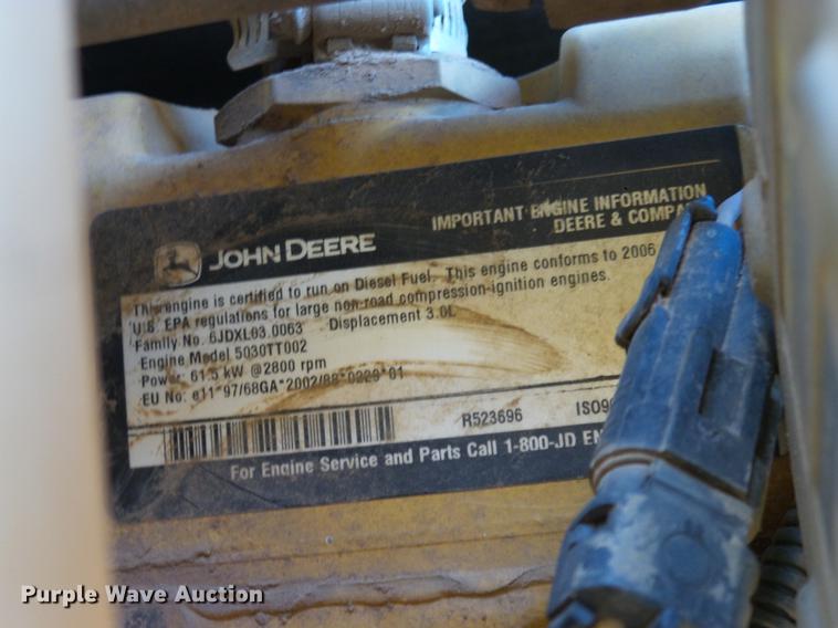 image for item DB4243 2006 John Deere CT332 skid steer