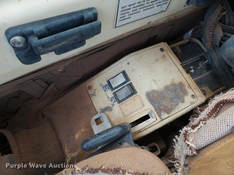 image for item DB4244 1993 Caterpillar 320 L excavator