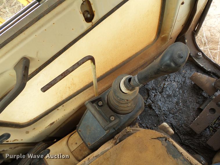 image for item DB4244 1993 Caterpillar 320 L excavator