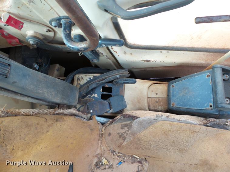 image for item DB4244 1993 Caterpillar 320 L excavator