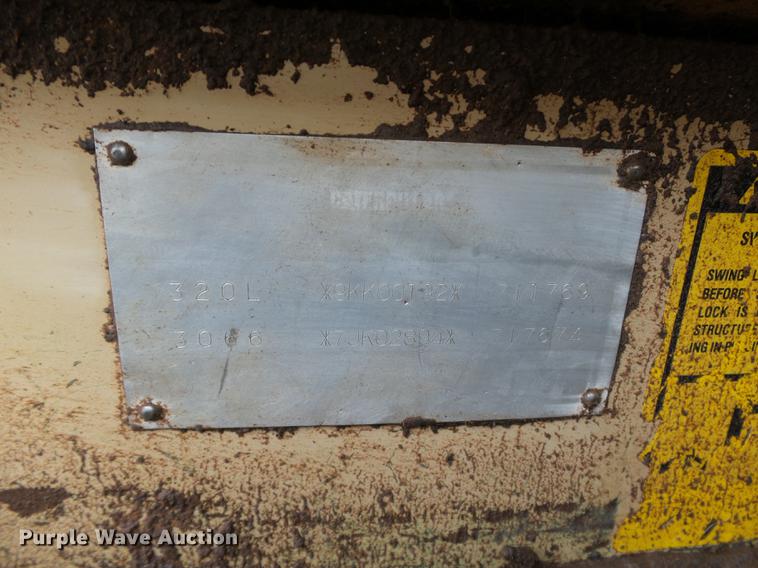 image for item DB4244 1993 Caterpillar 320 L excavator