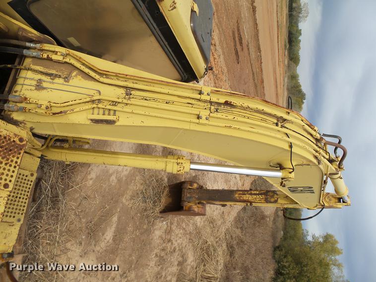 image for item DB4244 1993 Caterpillar 320 L excavator