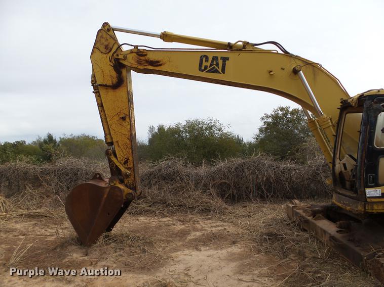 image for item DB4244 1993 Caterpillar 320 L excavator
