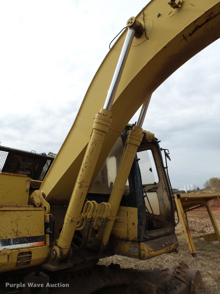 image for item DB4244 1993 Caterpillar 320 L excavator