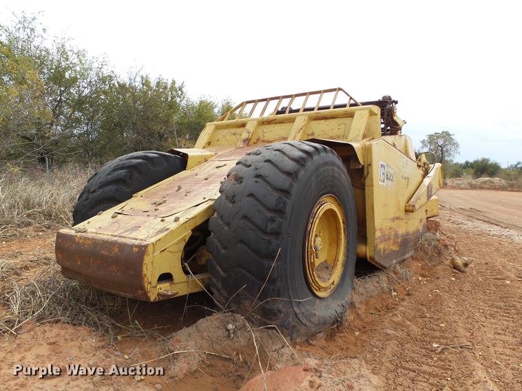 image for item DB4246 Caterpillar 633 elevating scraper