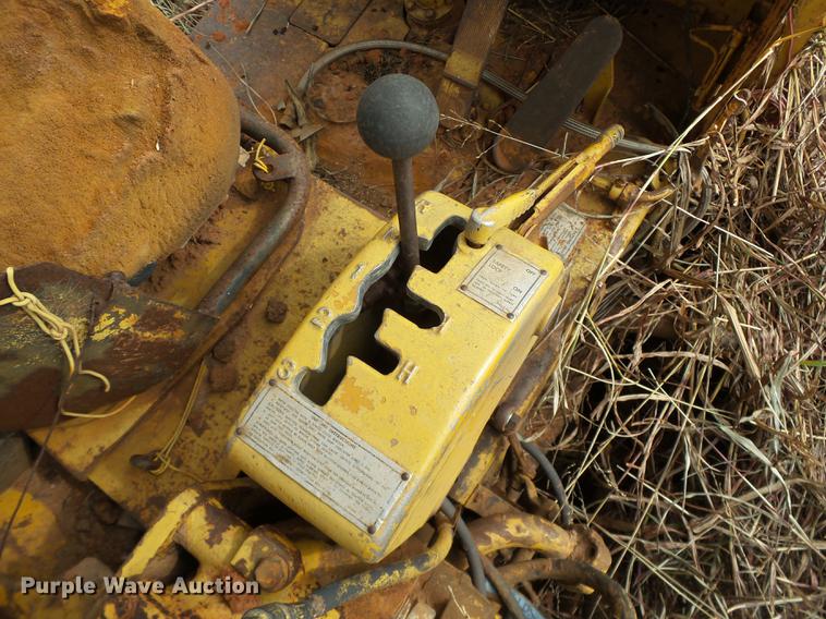 image for item DB4246 Caterpillar 633 elevating scraper