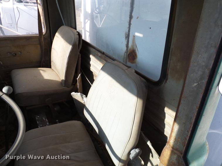 image for item DB4247 1980 Mack R685ST tank truck