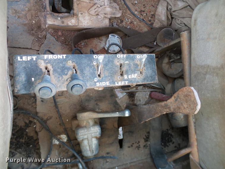 image for item DB4247 1980 Mack R685ST tank truck