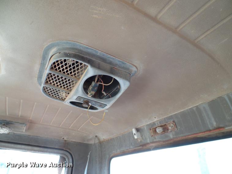 image for item DB4247 1980 Mack R685ST tank truck