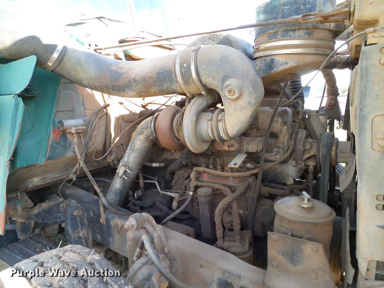 image for item DB4247 1980 Mack R685ST tank truck