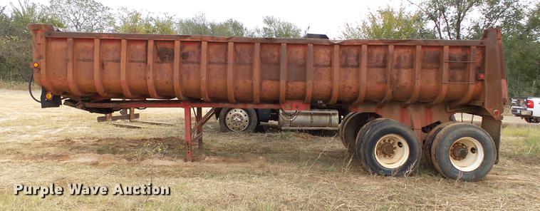 image for item DB4249 1975 Fruehauf DD4-M2-27 end dump trailer