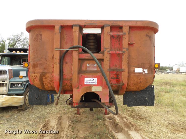 image for item DB4249 1975 Fruehauf DD4-M2-27 end dump trailer