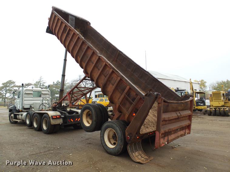 image for item DB4249 1975 Fruehauf DD4-M2-27 end dump trailer