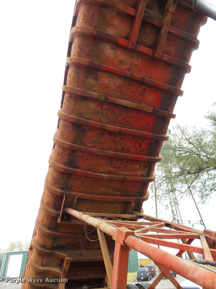 image for item DB4249 1975 Fruehauf DD4-M2-27 end dump trailer