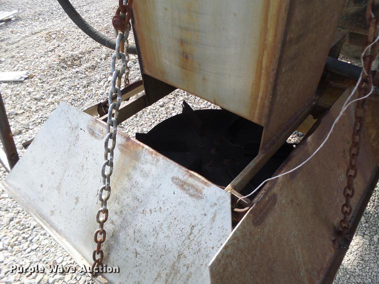 image for item DB5900 1993 International 4900 dump truck