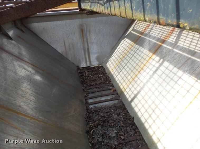 image for item DB5900 1993 International 4900 dump truck