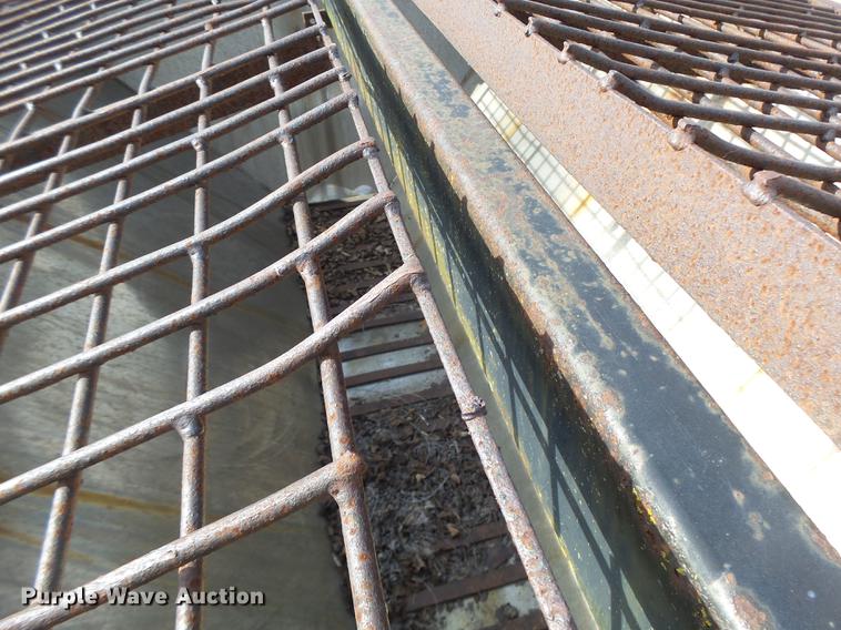 image for item DB5900 1993 International 4900 dump truck