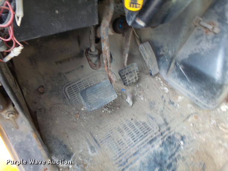 image for item DB5900 1993 International 4900 dump truck