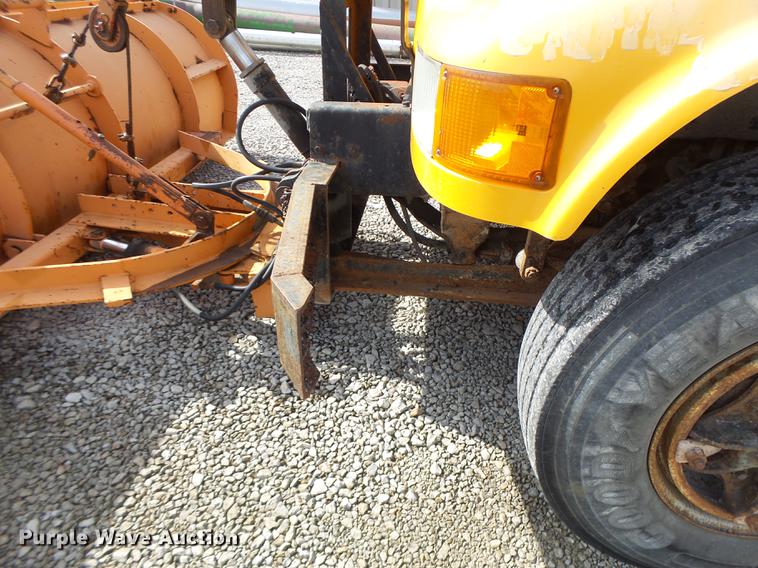 image for item DB5902 1992 International 4900 dump truck