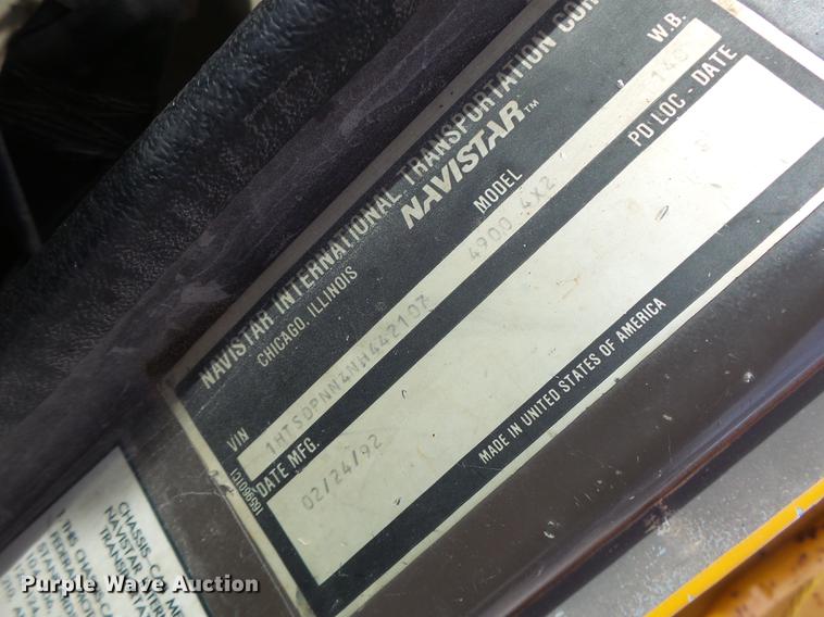 image for item DB5902 1992 International 4900 dump truck