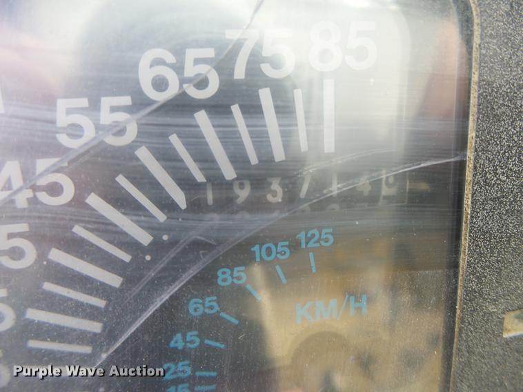 image for item DB5902 1992 International 4900 dump truck