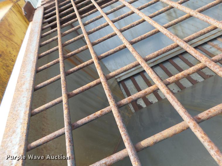 image for item DB5902 1992 International 4900 dump truck