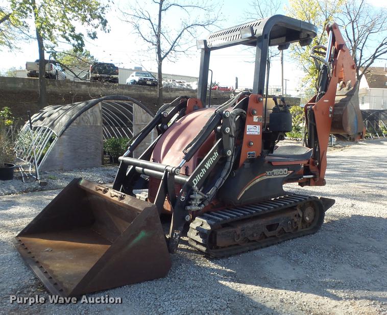 image for item DB6366 2007 Ditch Witch XT1600 tool carrier