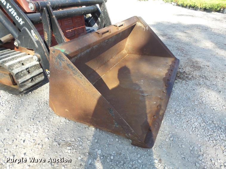 image for item DB6366 2007 Ditch Witch XT1600 tool carrier