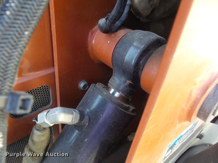 image for item DB6366 2007 Ditch Witch XT1600 tool carrier