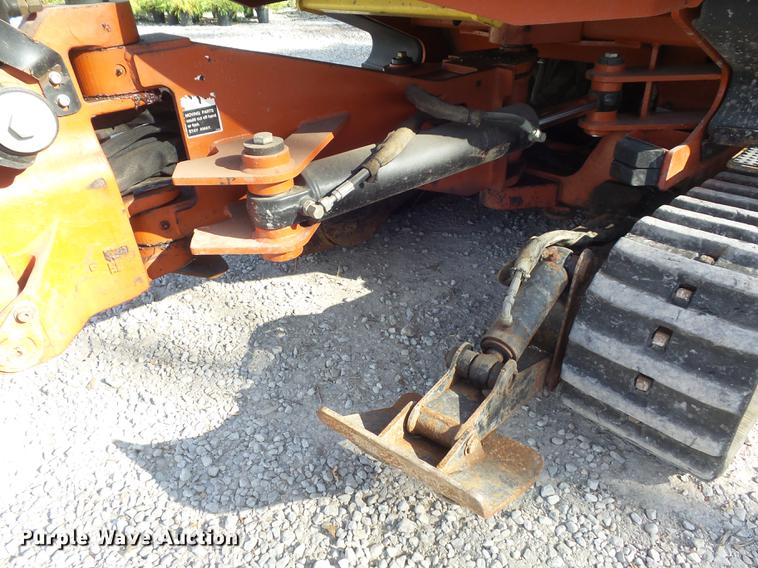 image for item DB6366 2007 Ditch Witch XT1600 tool carrier