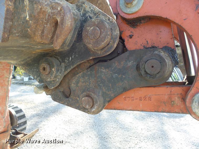 image for item DB6366 2007 Ditch Witch XT1600 tool carrier