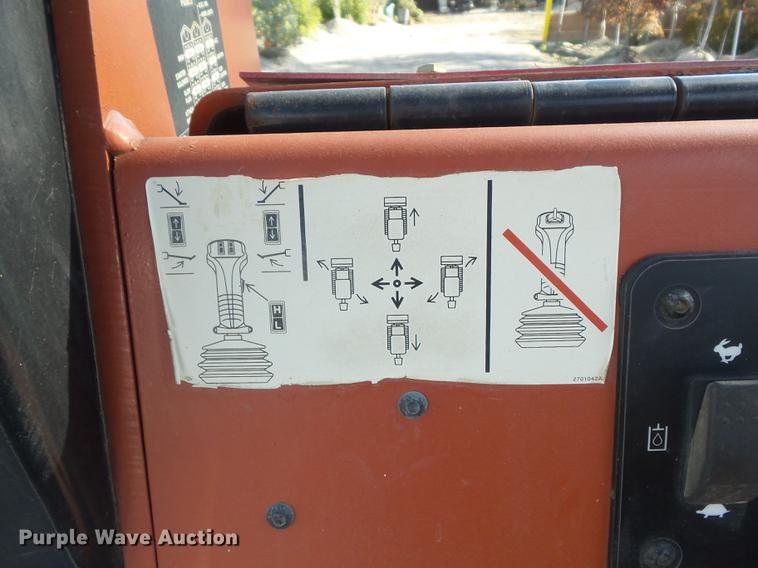 image for item DB6366 2007 Ditch Witch XT1600 tool carrier