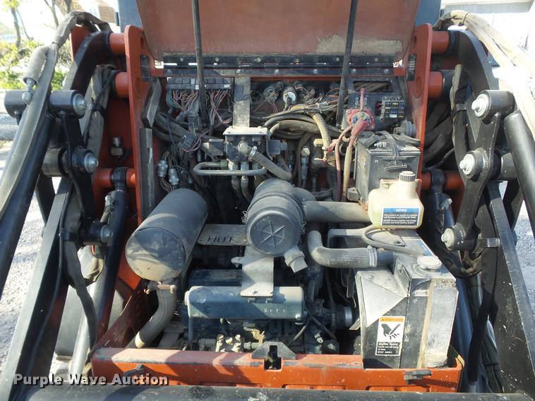 image for item DB6366 2007 Ditch Witch XT1600 tool carrier