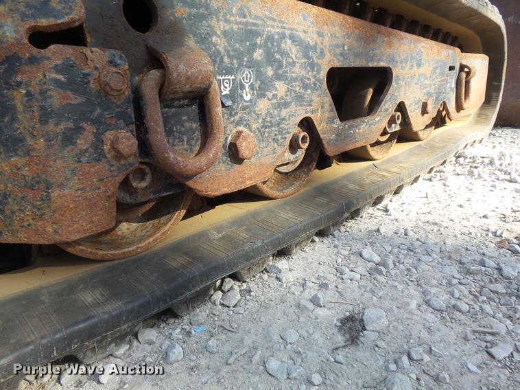 image for item DB6366 2007 Ditch Witch XT1600 tool carrier