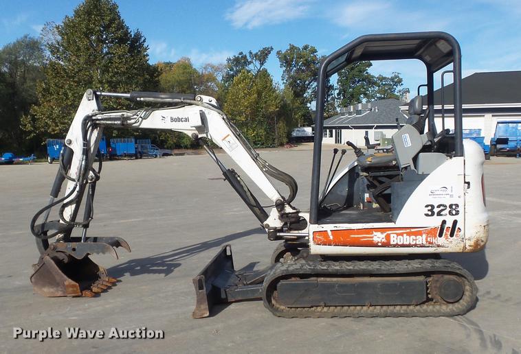 image for item DB6368 2006 Bobcat 328 compact excavator