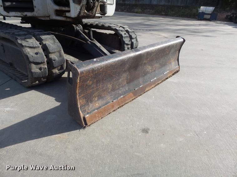 image for item DB6368 2006 Bobcat 328 compact excavator