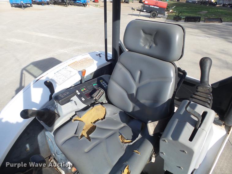 image for item DB6368 2006 Bobcat 328 compact excavator