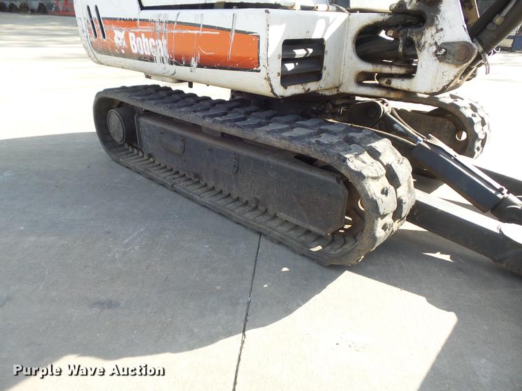 image for item DB6368 2006 Bobcat 328 compact excavator
