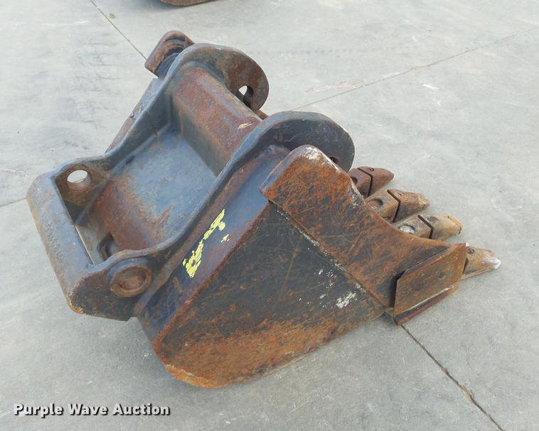 image for item DB6368 2006 Bobcat 328 compact excavator