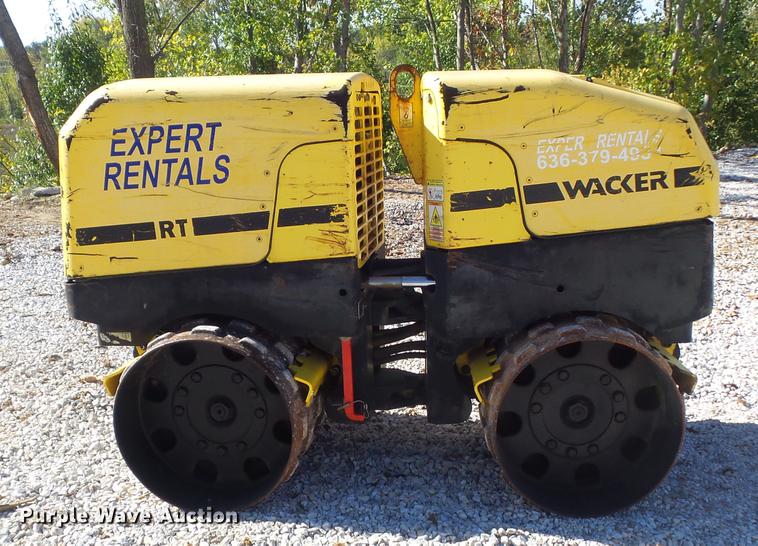image for item DB6370 2007 Wacker RT trench compactor