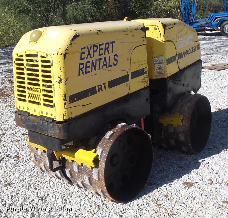 image for item DB6370 2007 Wacker RT trench compactor