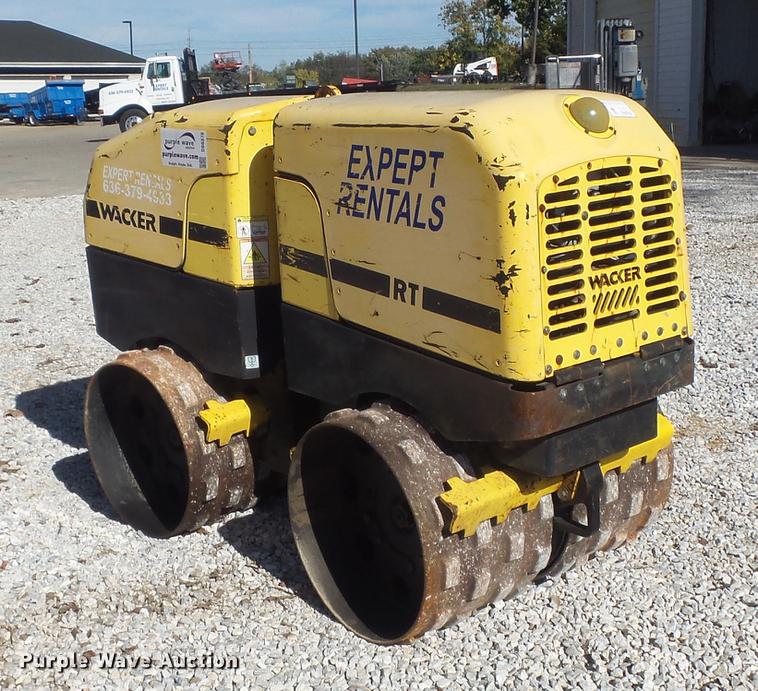 image for item DB6370 2007 Wacker RT trench compactor