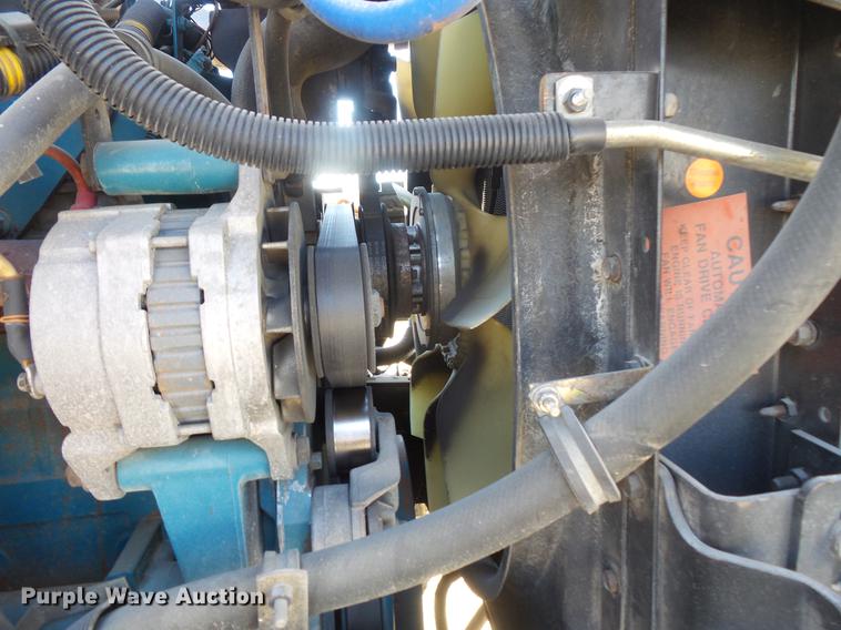 image for item DB8046 2002 International 4800 bucket truck