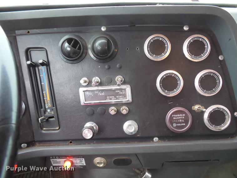 image for item DB8047 1995 Ford L9000 crane truck